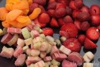 ciasteczka drożdżowe rabarbar truskawki morele ciastka