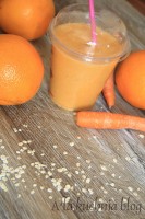 koktajl marchwiowo owocowy płatki owsiane marchewkowy pomarańczowy pożywny sycący dla dzieci