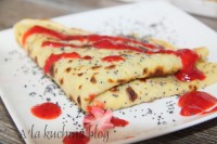 naleśniki budyniowe z makiem z budyniem z twarogiem twarożkiem musem owocowym truskawkowym