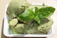 pasta bób rukola bazylia czosnek do chleba do mięs smarowidło warzywne